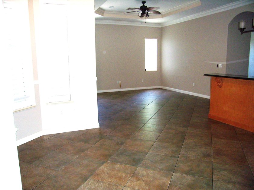 Welcome to 4225 SW Ragen Street - a beautifully updated - photo 14