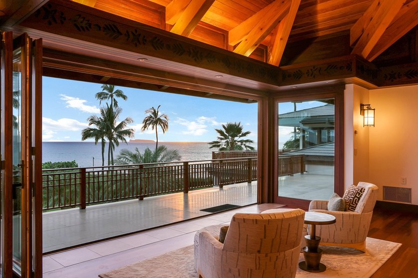 THE ULTIMATE MAUI DREAM . .The most sophisticated are no longer - photo 37