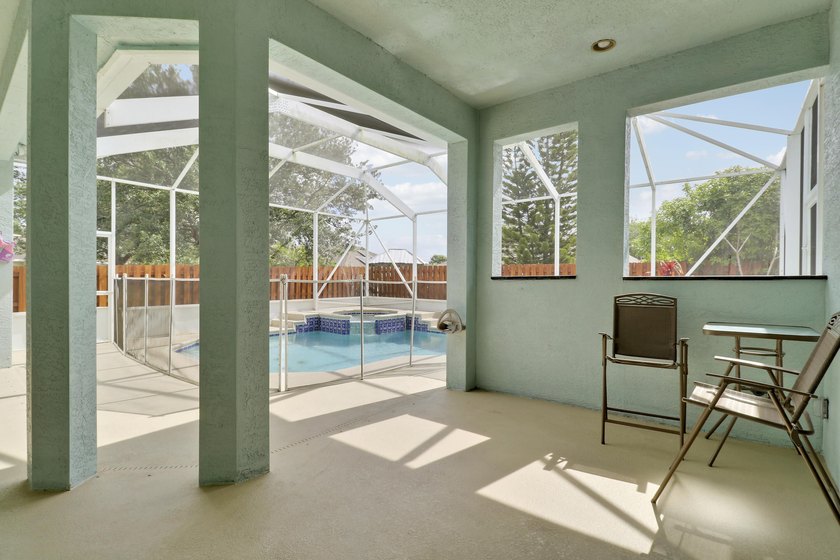 Welcome to 4225 SW Ragen Street - a beautifully updated - photo 40