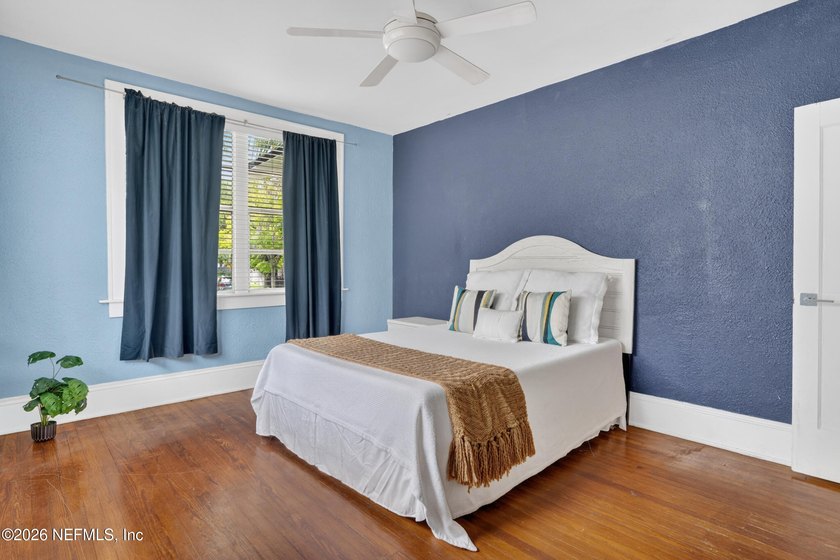Historic Riverside charm meets modern efficiency in this - photo 22