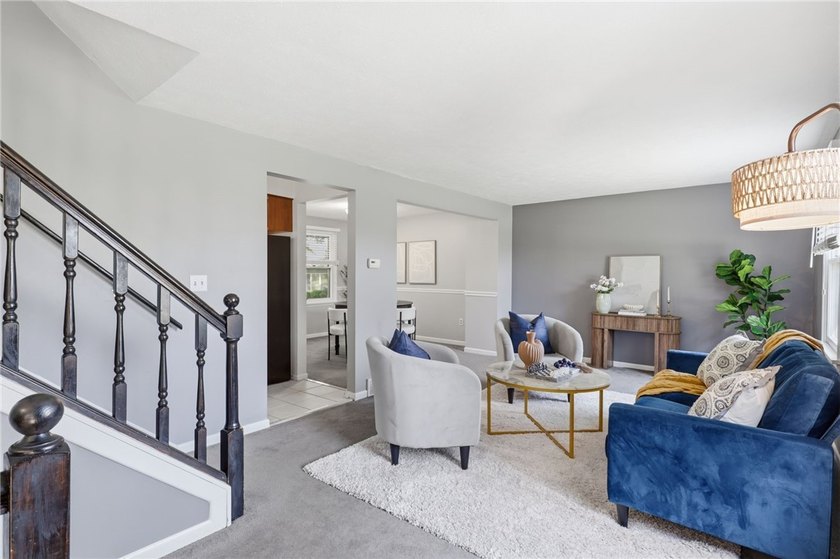 Welcome to 2 Casimir Circle in Rochester's 14617 ZIP code! - photo 6