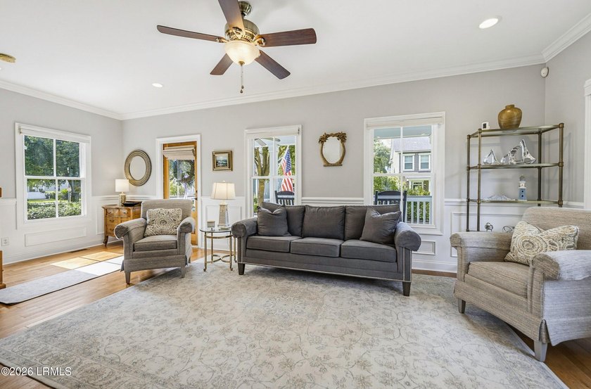The perfect cottage in Old Shell Point! Full of Lowcountry charm - photo 7