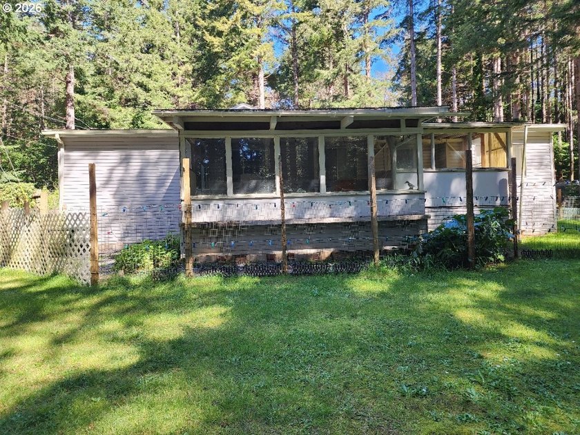 Tucked away on a private road in a charming coastal Oregon town - photo 38