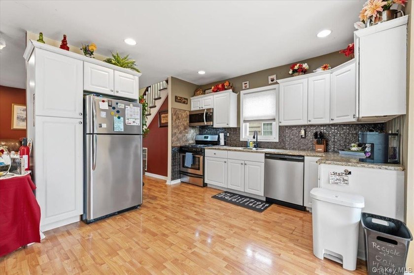 Nestled just moments from the vibrant downtown of Patchogue - photo 10