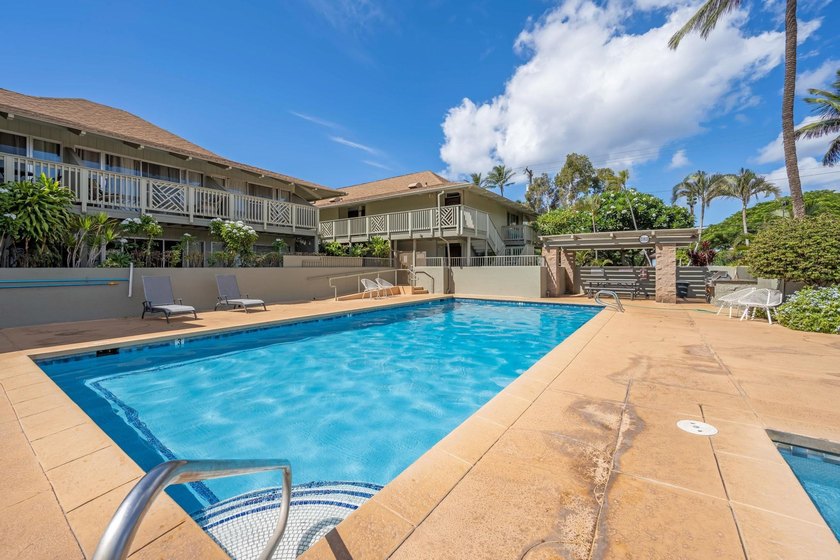 Excellent renovated studio unit located in the sweet spot of - photo 23