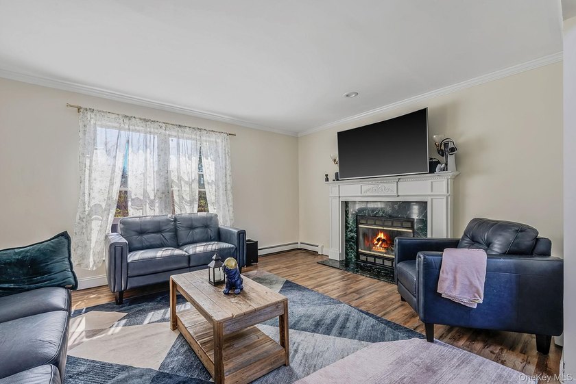 This is a rare opportunity to own a home on Anthony Drive, one - photo 10