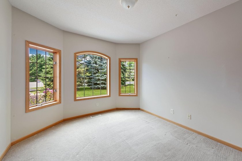 Rare opportunity to own these highly desired 55+ one level - photo 12