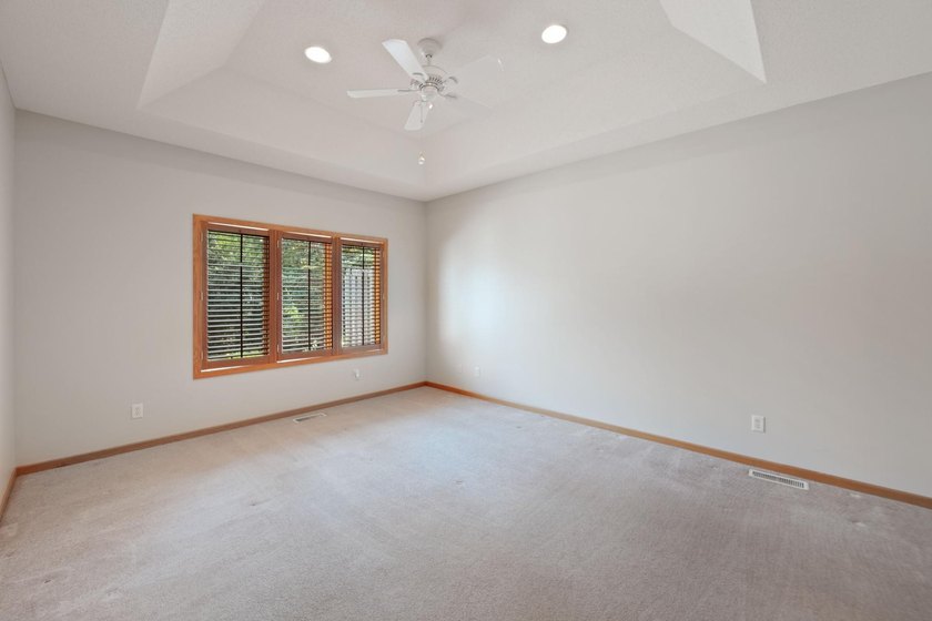 Rare opportunity to own these highly desired 55+ one level - photo 14