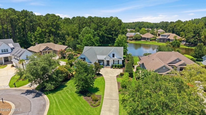 Beautifully maintained, lowcountry style, 4-bedroom, 4-bath home - photo 3