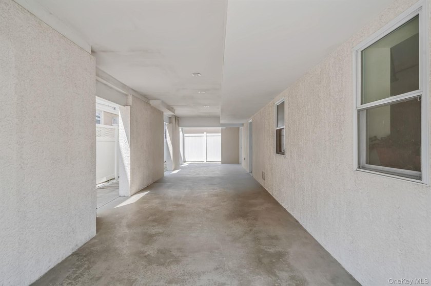 Ideally situated between the beach and bay in Long Beach's - photo 36