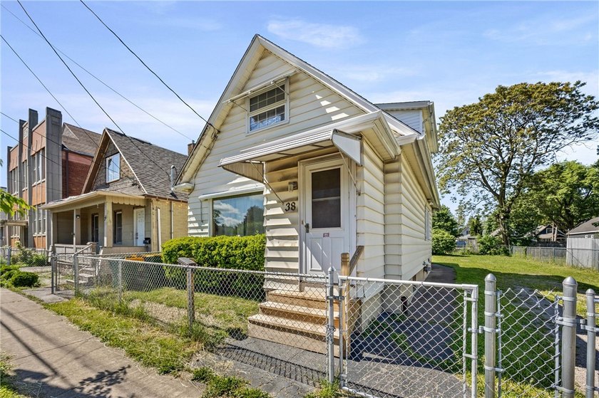 This updated cape cod style home offers comfort and modern charm - photo 3