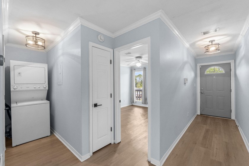 Enjoy waterfront living at the end of desirable Soundside Drive - photo 3