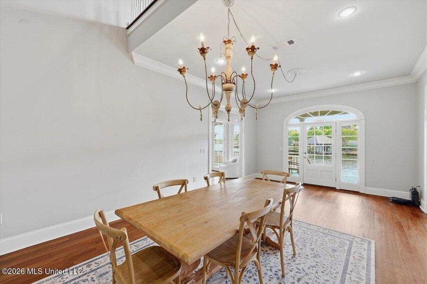WATERFRONT! Exceptional custom-built lakefront home in Reunion - photo 20