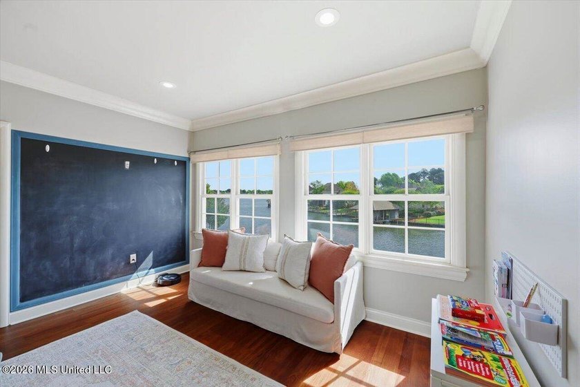 WATERFRONT! Exceptional custom-built lakefront home in Reunion - photo 31