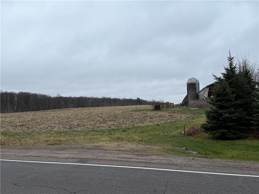 This 3-acre lot, located just minutes from the pristine Long - photo 8