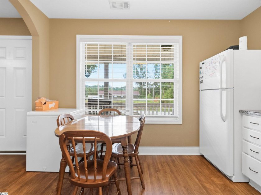 If you've been looking for a place with room to breathe, no HOA - photo 8