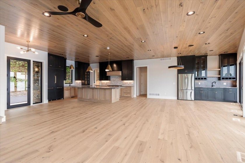 Welcome to Your Stunning New Lake Home on Highly Sought After - photo 13