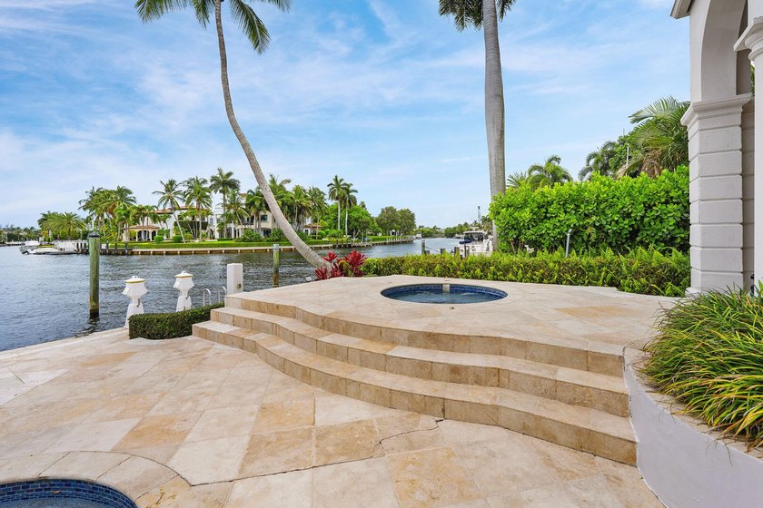 Nestled along the widest canal in Royal Palm Yacht &amp; Country - photo 22