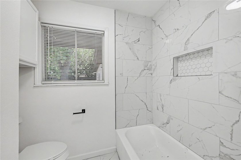 Welcome to 4329 Marie, where modern design meets timeless - photo 12