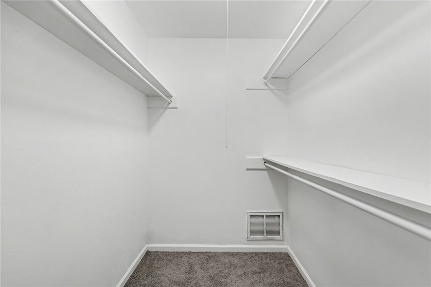 Welcome to 4329 Marie, where modern design meets timeless - photo 20