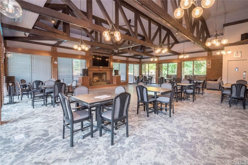 Fabulous opportunity to own a Buttonwood model in the highly - photo 20