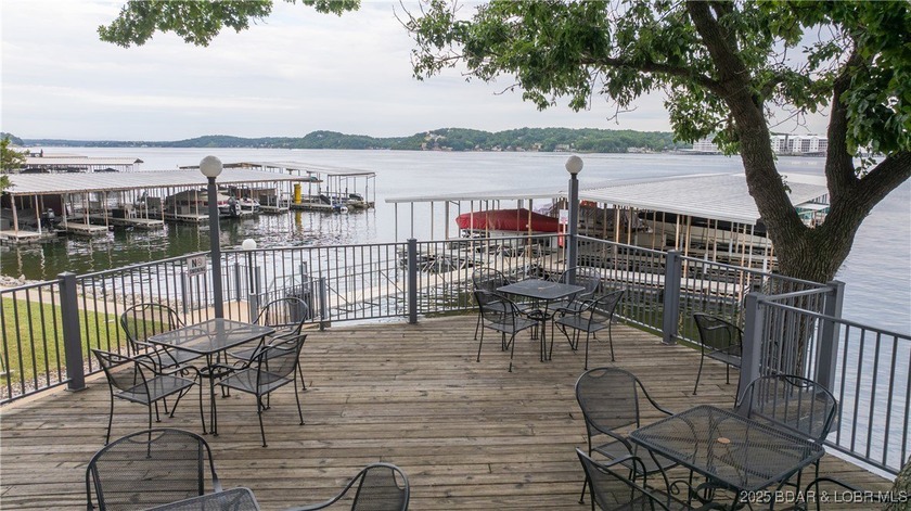 Discover lakeside living at its finest with this cozy 2-bed - photo 29