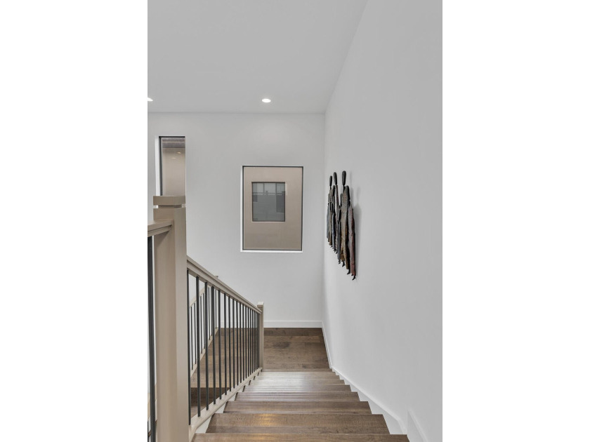 5BD | 7BA | 4,484 SF | Built 2021 | Gated Community Masterfully - photo 31