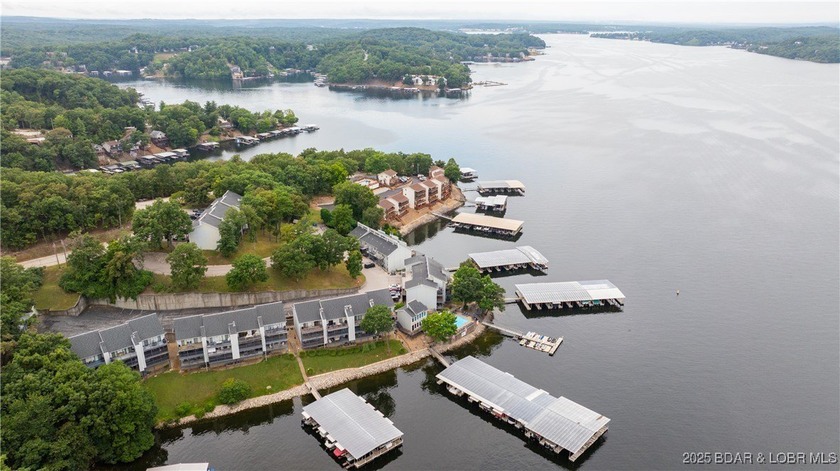 Discover lakeside living at its finest with this cozy 2-bed - photo 33