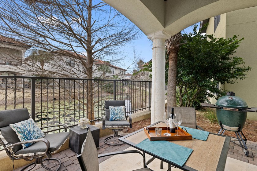 PRICE IMPROVEMENT! VILLA LAGO 3BR &amp; 3.5BA inside the Sandestin - photo 9
