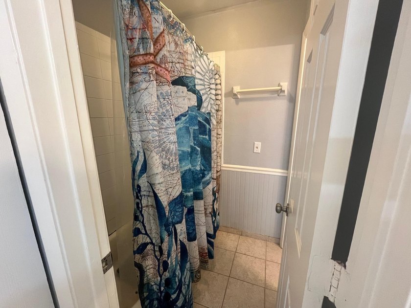 Opportunity awaits with this cute 2BR, 1.5-bath home in the - photo 12