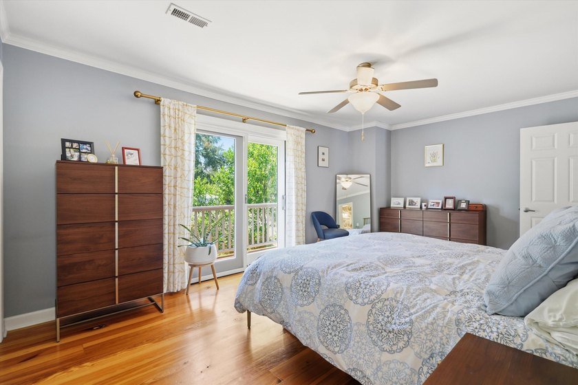 Comfort, convenience, and Lowcountry living come together in one - photo 22