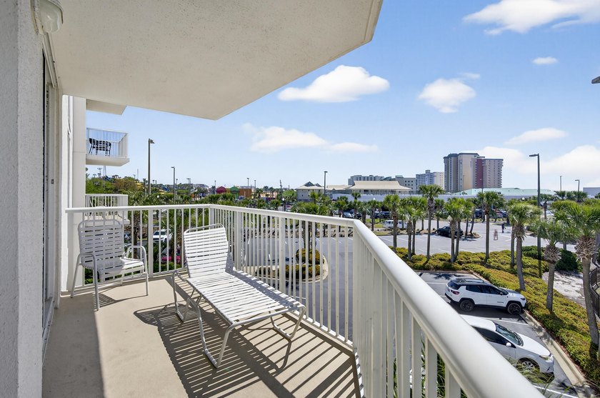Let it be SUNSHINE - PRICED TO SELL! This beautifully maintained - photo 28