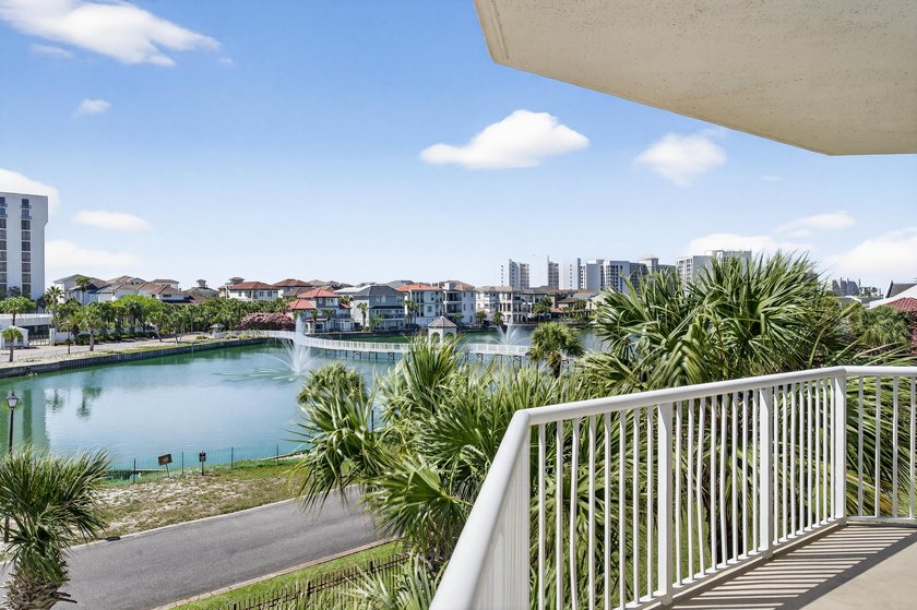 Let it be SUNSHINE - PRICED TO SELL! This beautifully maintained - photo 29