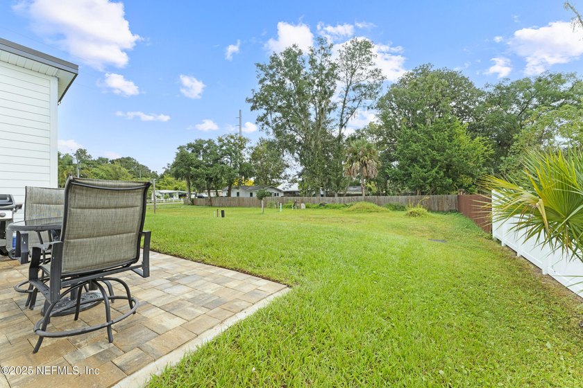 Step into this beautifully crafted new construction home - photo 22