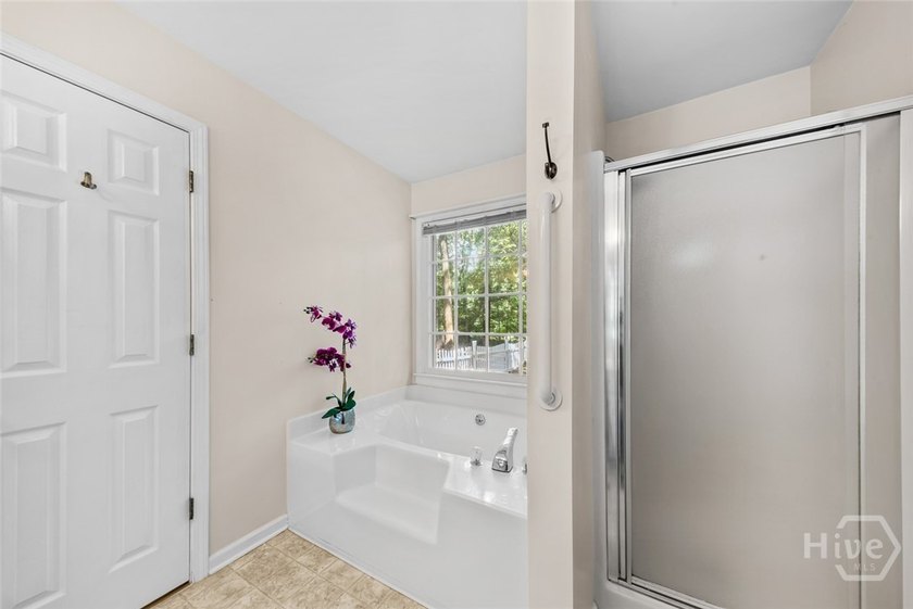 Welcome to 1010 Sharon Place, a charming 3-bedroom, 2-bath ranch - photo 41