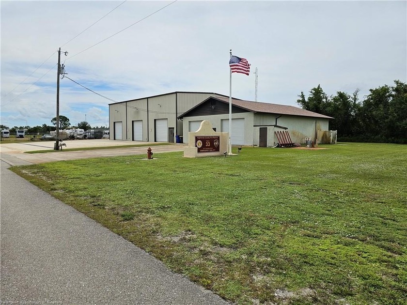 Check out this vacant, partially cleared residential lot, ready - photo 7