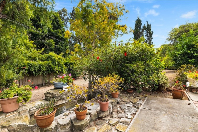 Perched in the highly sought after Portuguese Bend community of - photo 32