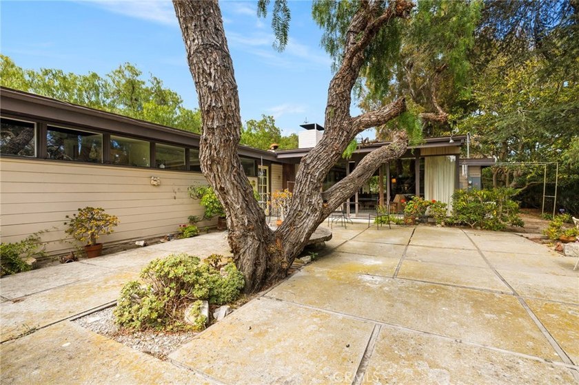 Perched in the highly sought after Portuguese Bend community of - photo 35