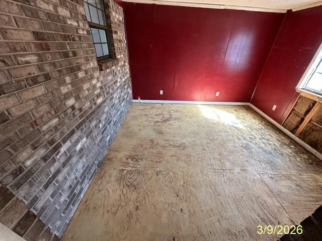 This brick home is competitively priced and located just 1.5 - photo 6