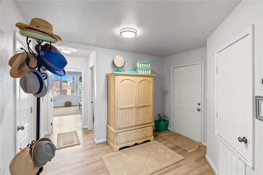 Priced to sell! Experience waterfront living in this beautifully - photo 20