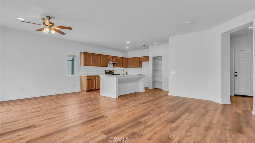 Welcome to this beautifully upgraded 3-bedroom, 2-bath residence - photo 13