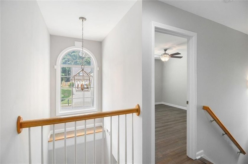 Stunning stucco home in the highly sought-after Summer Grove - photo 17