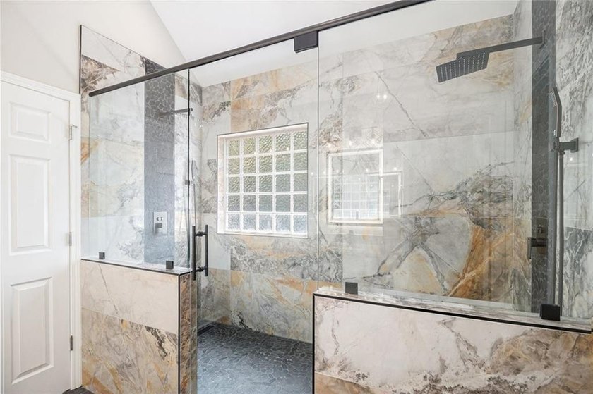 Stunning stucco home in the highly sought-after Summer Grove - photo 19
