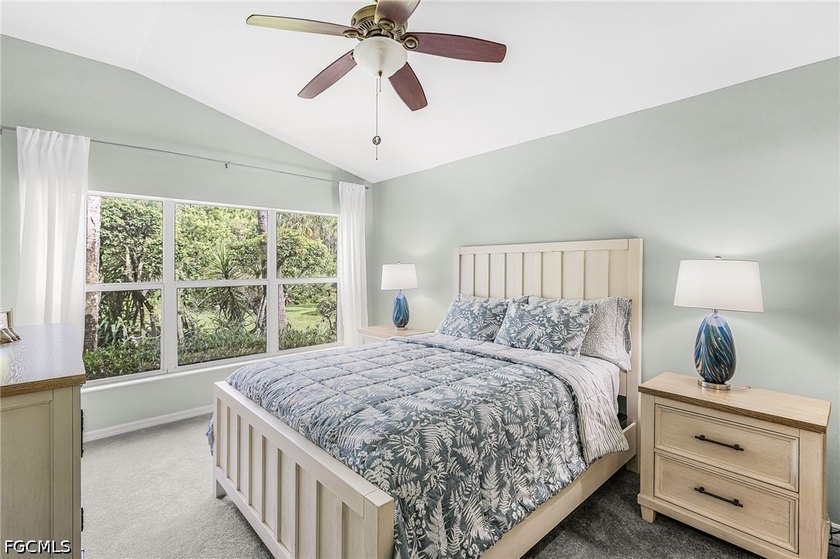 Move-in ready and beautifully furnished home in desirable - photo 19