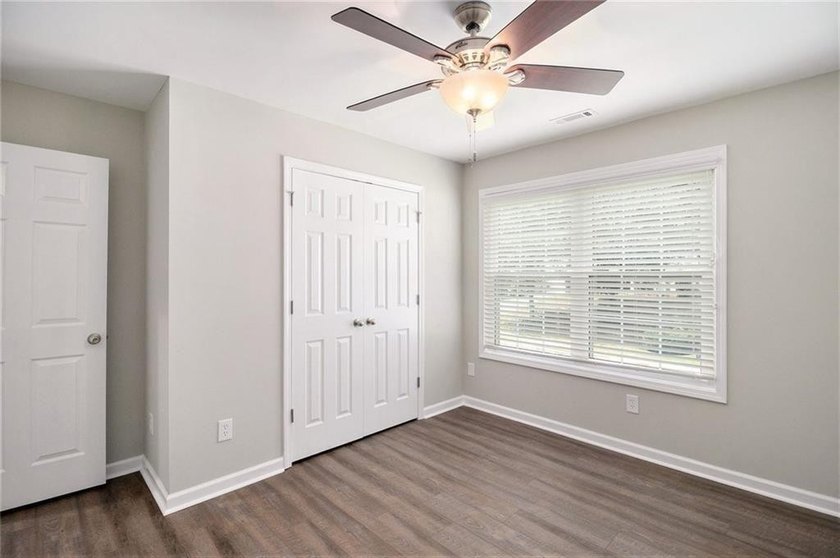 Stunning stucco home in the highly sought-after Summer Grove - photo 20