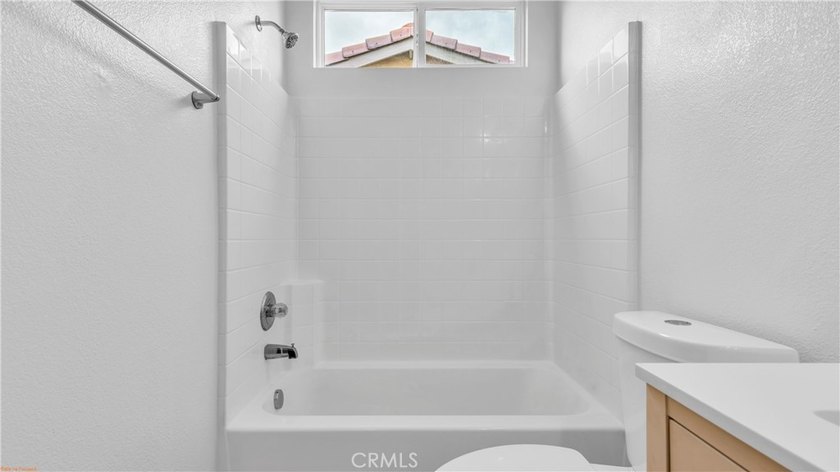 Welcome to this beautifully upgraded 3-bedroom, 2-bath residence - photo 23