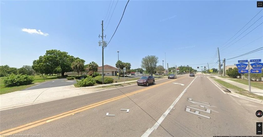 Hard Corner 1.4+-Acres with 3886+-SF Bank Bld @ N. Scenic Hwy/17 - photo 10