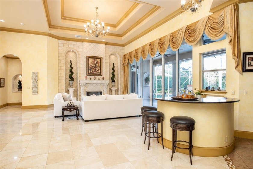 Exceptional 5,155 SF estate in Meadowood Golf &amp; Country Club - photo 5
