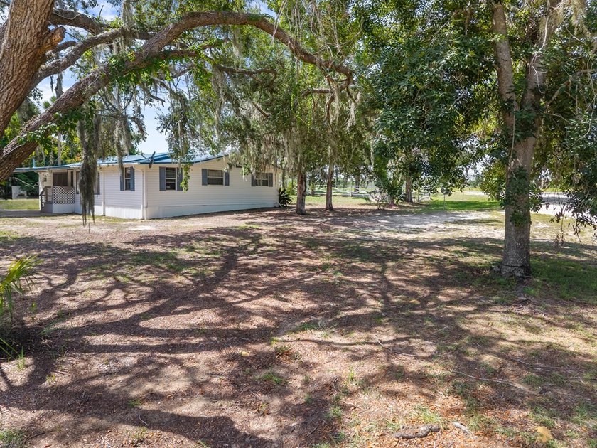 Charming Home with Commercial Zoning in the Heart of Jena! - photo 7