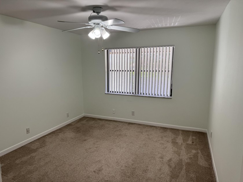Tranquil 3-bedroom, 2.5-bath townhouse in the quiet Brook Haven - photo 15